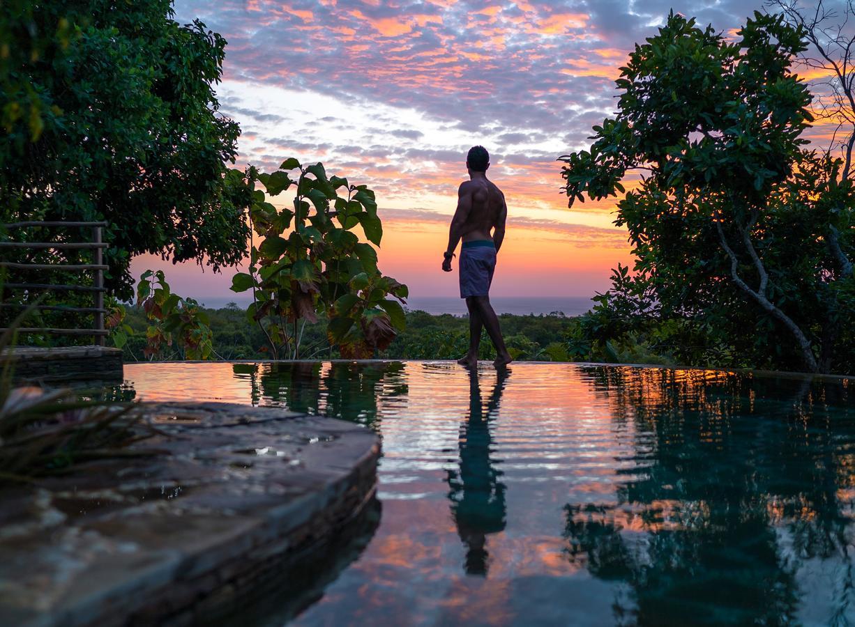 Utopia Rote Lodge Nembrala Bagian luar foto
