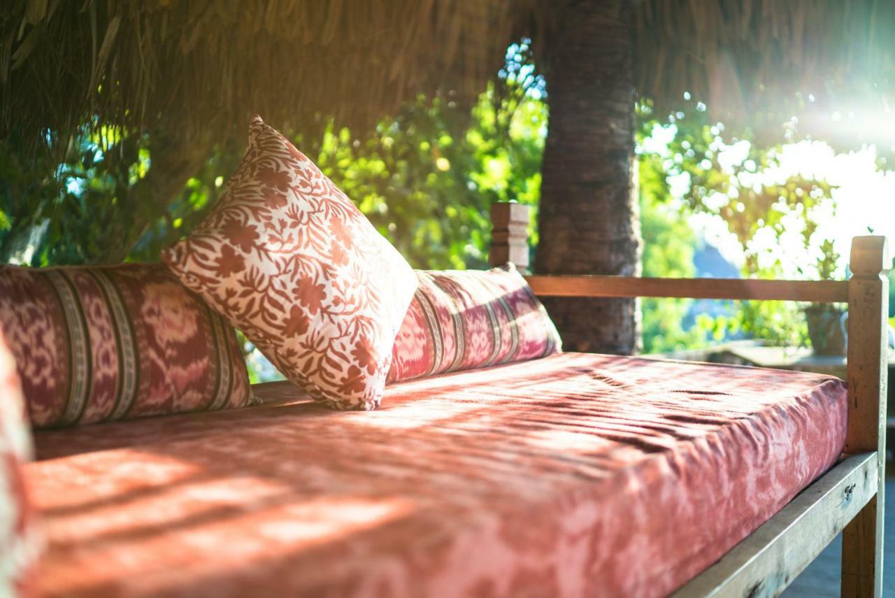 Utopia Rote Lodge Nembrala Bagian luar foto
