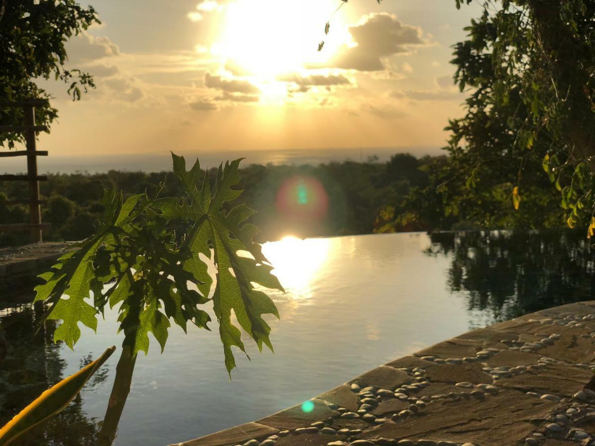Utopia Rote Lodge Nembrala Bagian luar foto