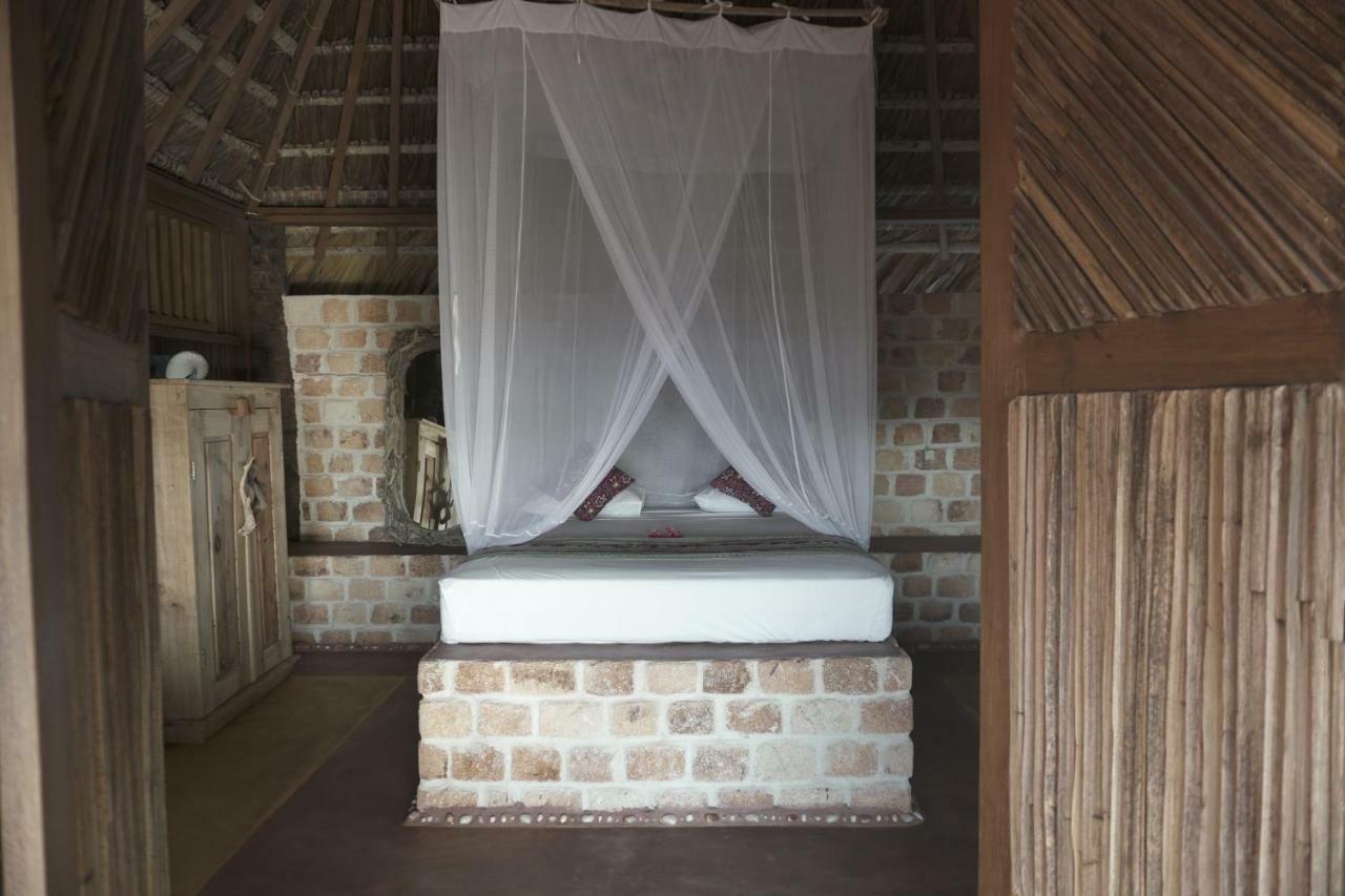 Utopia Rote Lodge Nembrala Bagian luar foto